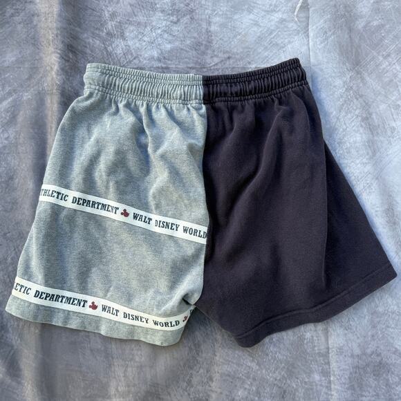 Men's Vintage 90's Mickey Inc. Walt Disney Athletic Department Sweat Shorts Sz L - Picture 2 of 5